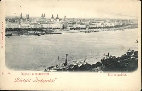 Budapest Donau Schiff / Budapest /
