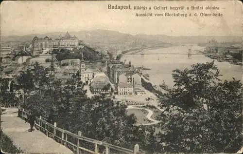 Budapest Bruecke / Budapest /