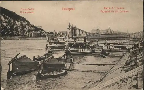 Budapest Schiff / Budapest /