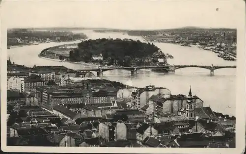 Budapest Margarethen Insel Bruecke / Budapest /