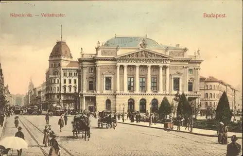 Budapest Volkstheater Kutsche  / Budapest /