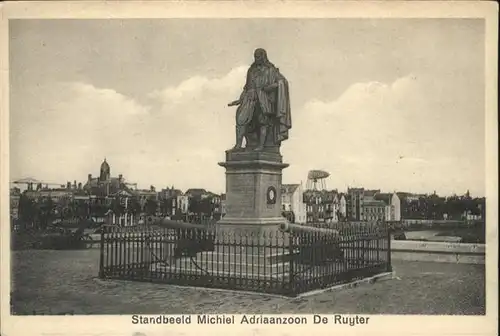 Vlissingen [Foto Dert] Standbeeld Michiel Adriaanzoon de Ruyter / Vlissingen /