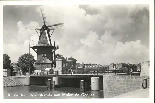 Amsterdam Niederlande Mauritskade Molen Gooijer Bruecke / Amsterdam /