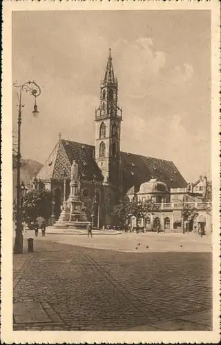 Bolzano Piazza Chiesa Parrocchiale / Bolzano /