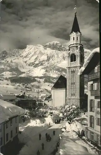 Cortina d Ampezzo  / Cortina d Ampezzo /