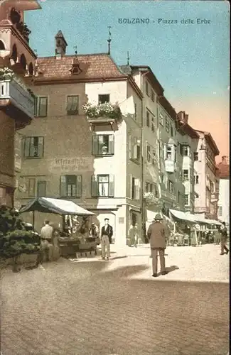 Bolzano Piazza Erbe / Bolzano /