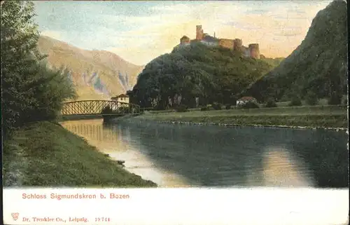 Bozen Suedtirol Schloss Sigmundskron / Bozen Suedtirol /Trentino Suedtirol
