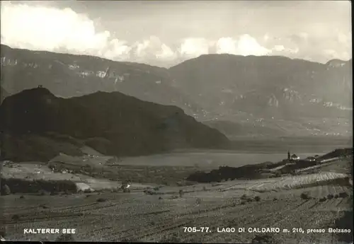 Bozen Suedtirol Kalterer See Lago di Caldaro / Bozen Suedtirol /Trentino Suedtirol