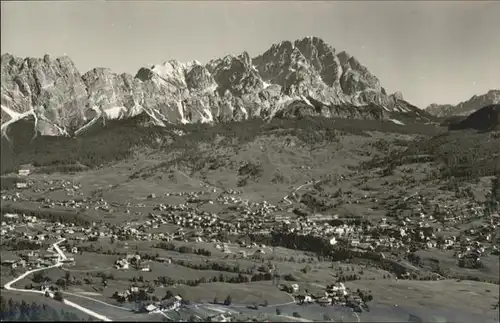 Cortina d Ampezzo m. 1224 M. Cristallo 3199 / Cortina d Ampezzo /