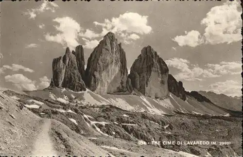 Tre Cime Di Lavaredo m. 2998 / Italien /