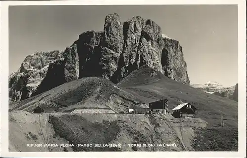 Passo Sella Rifugio Maria Flora Torri di Sella / Italien /