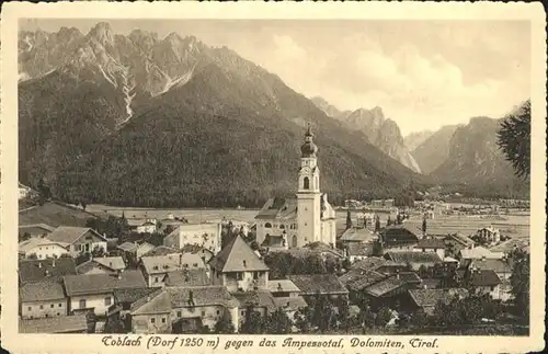 Toblach Ampessotal Dolomiten Dorf (1250 m) / Italien /Italien