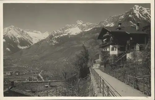 Merano Suedtirol Passeggiata Tappeiner / Merano /Bozen