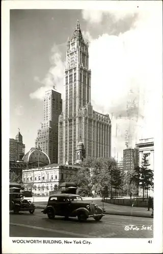 New York City Woolworth building / New York /