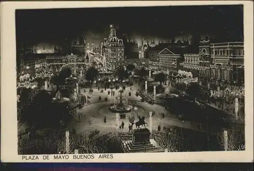 Buenos Aires Plaza Mayo / Buenos Aires /