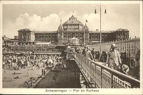 Scheveningen Pier en Kurhaus  / Scheveningen /