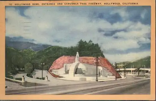 Los Angeles California Cahuenga Pass Freeway Hollywood California / Los Angeles /