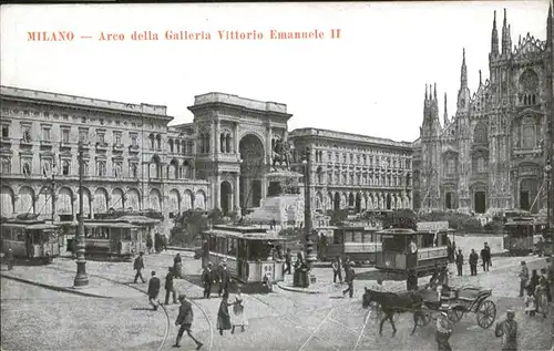 Milano Galleria Vittorio Emanuel Strassenbahn Kutsche / Italien /