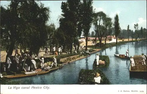 Mexico City La Viga canal / Mexico /