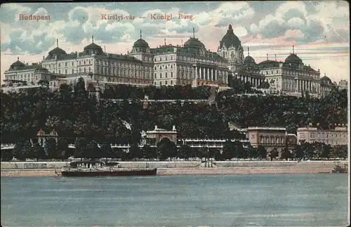 Budapest Burg Schiff  / Budapest /