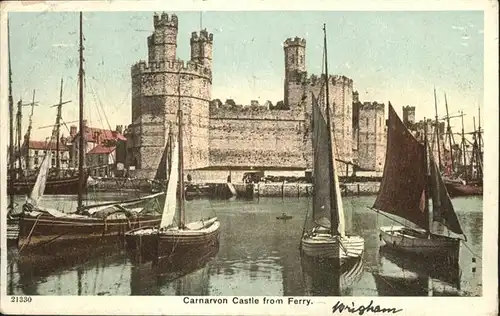 Carnarvon Castle from Ferry Boot / Carnarvon /
