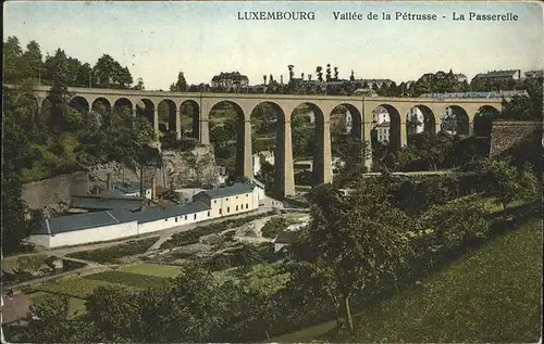 Luxembourg Luxemburg Vallee de la Petrusse
Passerelle / Luxembourg /