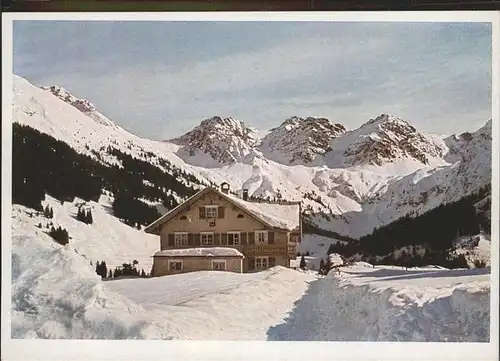 Kleinwalsertal Mittelberg Schafalpenkoepfen / Oesterreich /