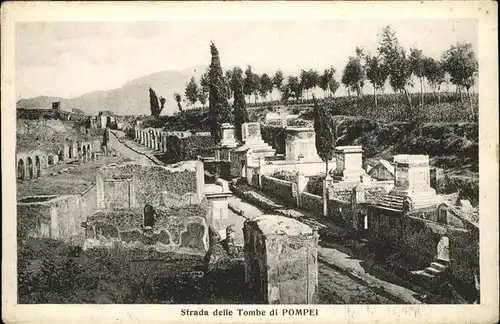 Pompei Strada delle Tombe /  /