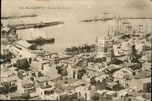 Alicante Vista del Puerto / Alicante /