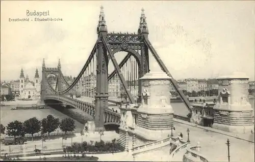 Budapest Elisabethbruecke / Budapest /