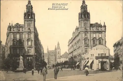 Budapest Klotild-palotakkal / Budapest /