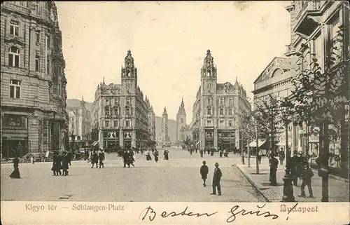 Budapest Schlangen-Platz / Budapest /