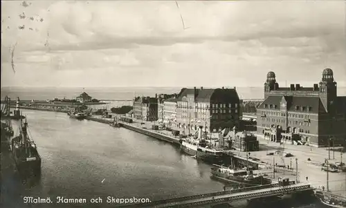 Malmo Schweden Skeppsbron Schiff Bruecke / Schweden /