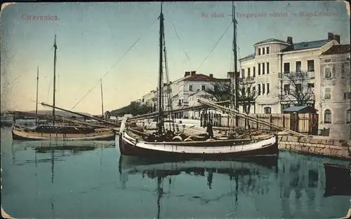 Crikvenica Kroatien Hafen / Kroatien /