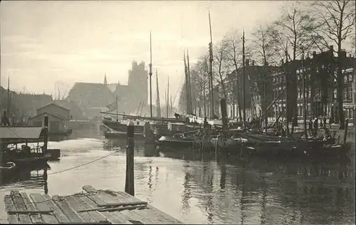 Dordrecht Nieuwe Haven / Dordrecht /