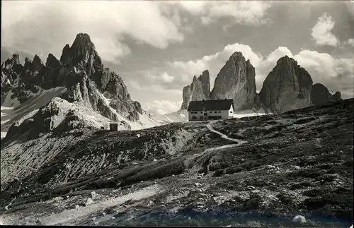 Belluno-Victoria Paterno
Monte Paterno
Rifugio Locatelli
Sextener Dolomiten / Italien /