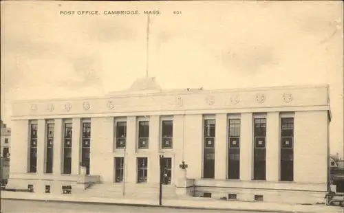 Cambridge Massachusetts Post Office / Cambridge /