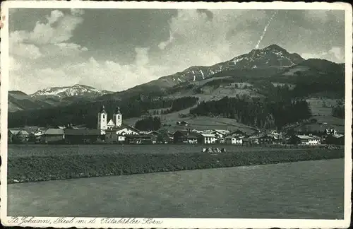 St Johann Tirol Kitzbuehler Horn Panorama / St. Johann in Tirol /Tiroler Unterland