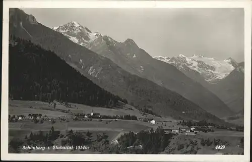 Schoenberg Stubaital Gesamtansicht / Schoenberg im Stubaital /Innsbruck