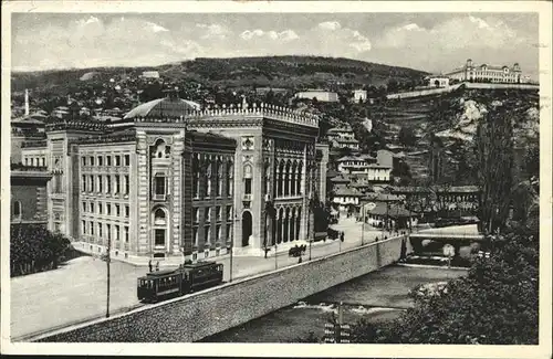 Sarajevo Rathaus Strassenbahn Bruecke / Sarajevo /