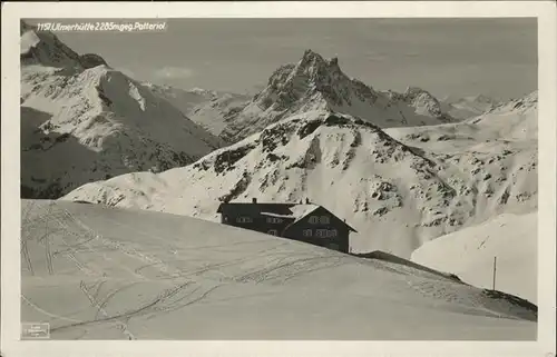 Ulmerhuette  / St Anton Arlberg /