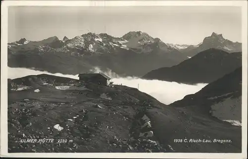 Ulmerhuette  / St Anton Arlberg /