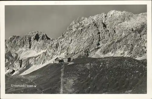 Ulmerhuette  / St Anton Arlberg /