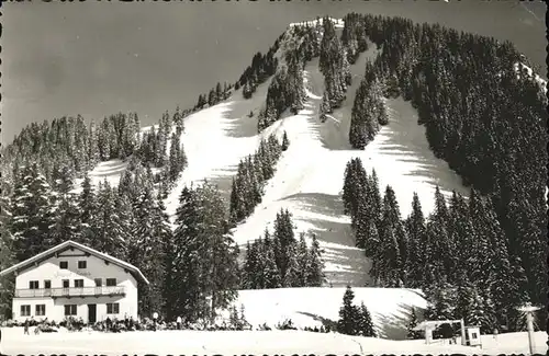 Berwang Tirol Jaegerhaus Sonnenlift Bergstation / Berwang /Ausserfern