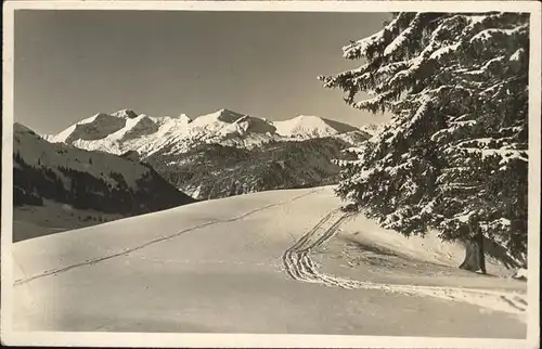 Berwang Tirol  / Berwang /Ausserfern