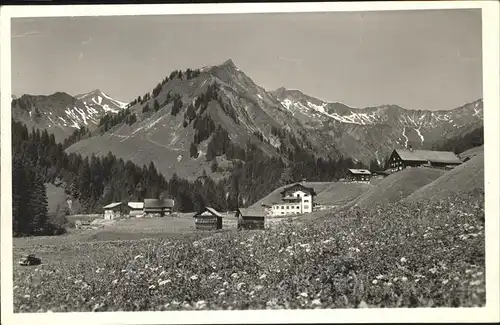 Baad Mittelberg Kleinwalsertal  / Mittelberg /