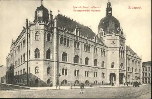 Budapest Kunstgewerbe Museum / Budapest /