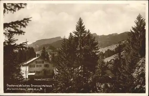 Kleinwalsertal Grenzwirtshaus Walserschanz / Oesterreich /