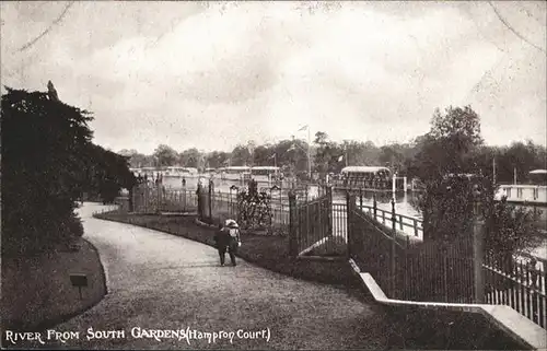 Hampton Court River From South Gardens / Herefordshire, County of /Herefordshire, County of