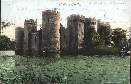 Hastings Bodiam Castle /  /